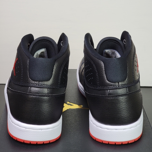 Nike Air Jordan Access Black Red White Men's Shoes - Picture 5 of 8